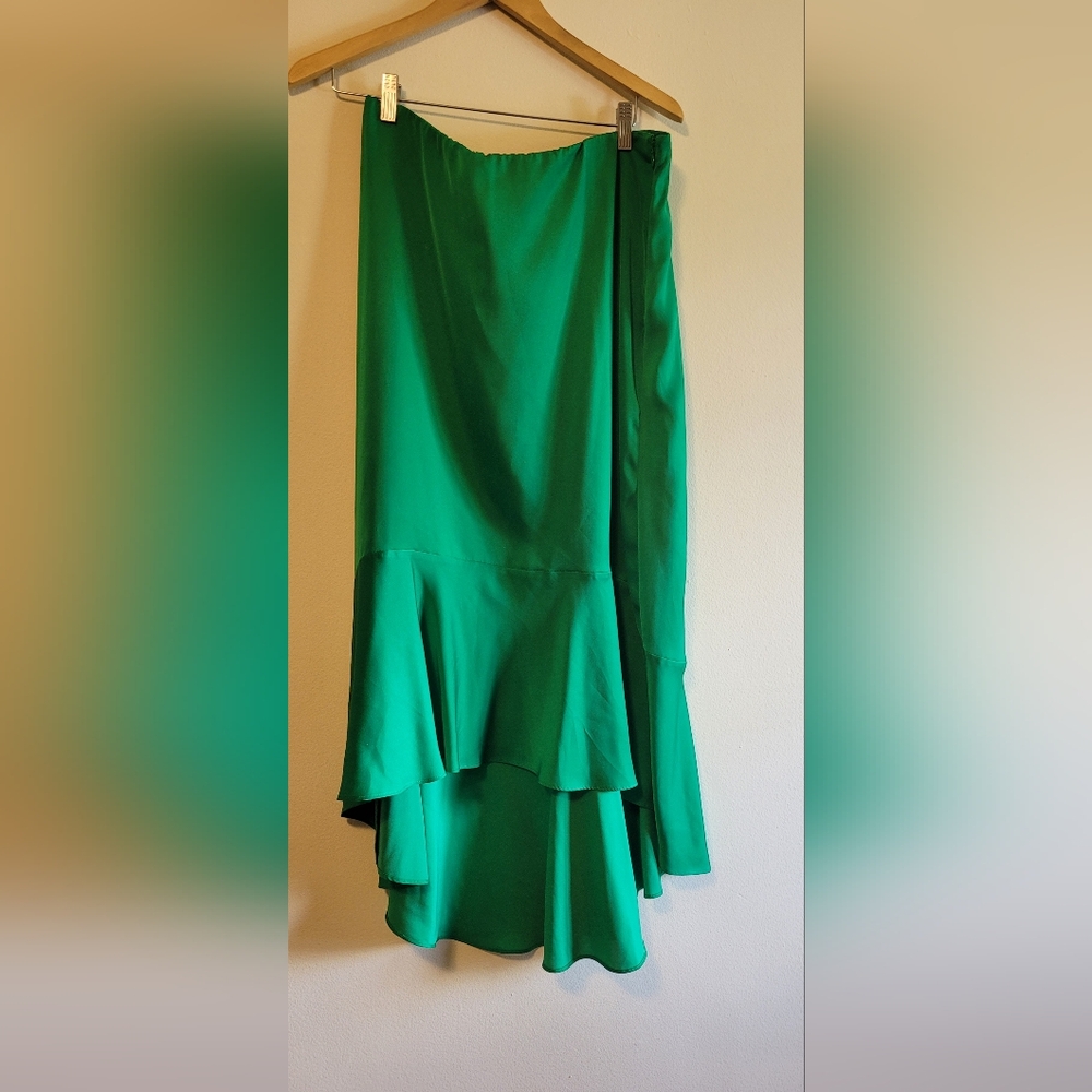 A line flair skirt
